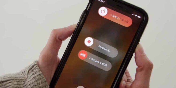 Penyebab dan Cara Mengatasi iPhone Sering Restart atau Mati Sendiri